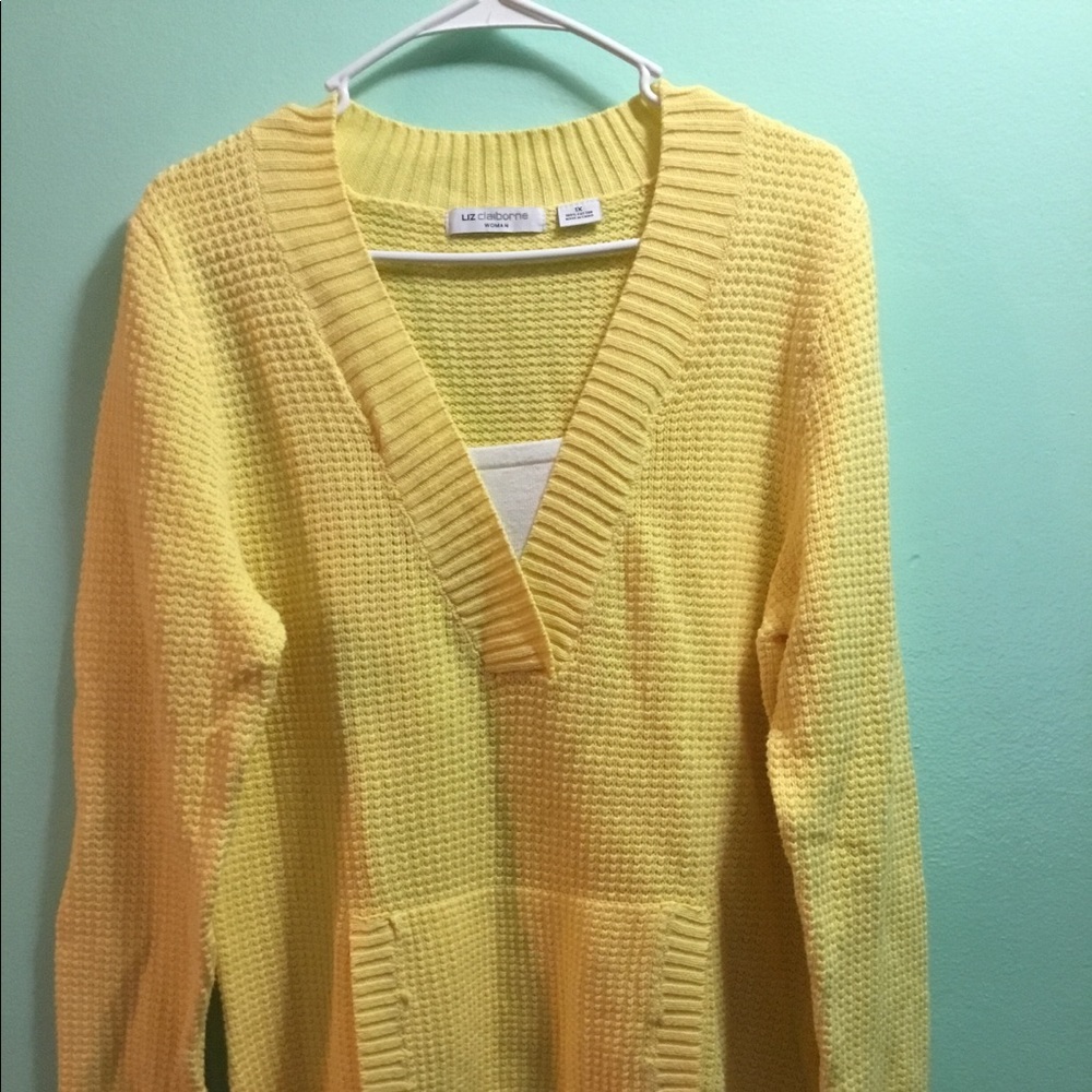Liz Claiborne Woman Yellow Sunshine Sweater - Picture 3 of 6
